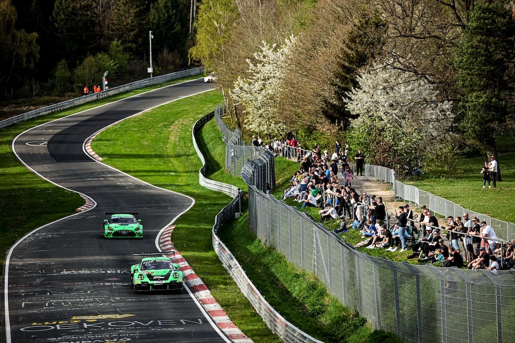 Bastian Buus udgik fra føring på Nürburgring
(Foto: Dinamic GT)